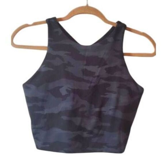 ATHLETA Camo Conscious Crop in Powervita Size Medium - Picture 3 of 4